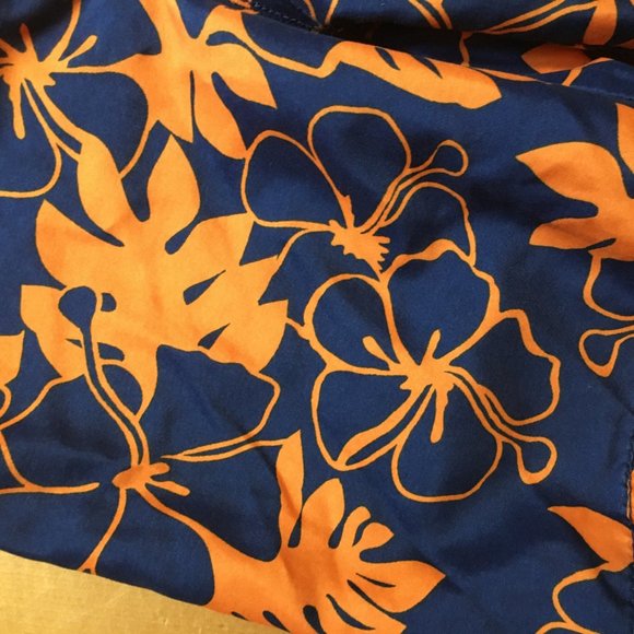 Old Navy Boys Bathing Suit - Picture 3 of 4